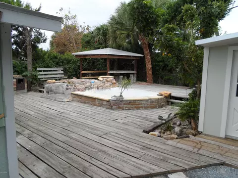 37 Alamanda Dr, Ormond Beach, FL 32176 photo 2