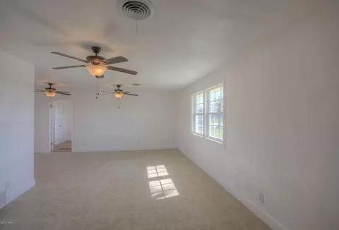 7 Silk Oaks Dr, Ormond Beach, FL 32176 photo 9