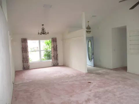 35 Parkview Ln, Ormond Beach, FL 32174 photo 2