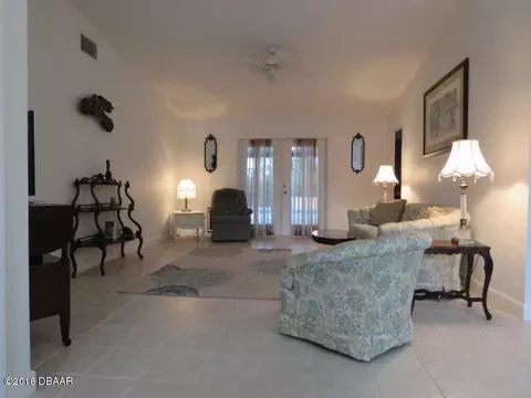 6 Saint Johns Pl, Ormond Beach, FL 32176 photo 4