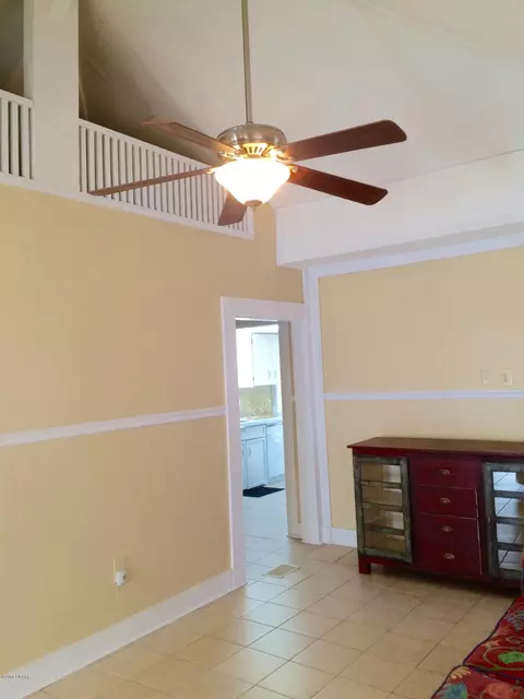 27 Fairview Ave, Ormond Beach, FL 32174 photo 9