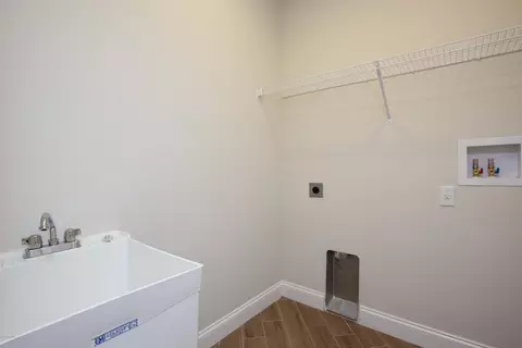 135 E Thomas, Edgewater, FL 32132 photo 16
