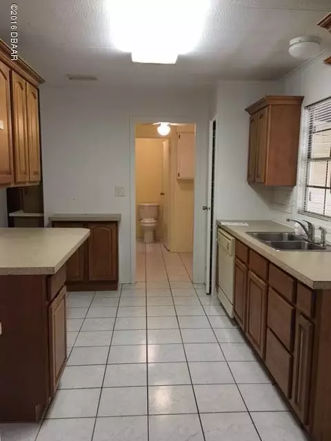 55804 Sam St, Astor, FL 32102 photo 6
