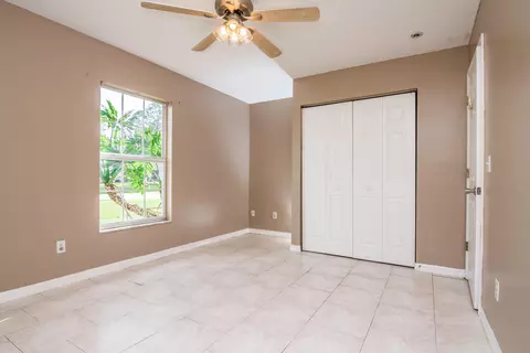 3044 Sabal Palm Dr, Edgewater, FL 32141 photo 14
