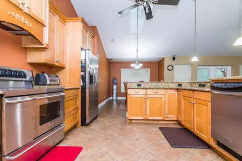 495 Hammock Ln, Ormond Beach, FL 32174 photo 4