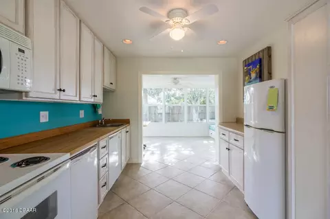 8 Seaside Dr, Ormond Beach, FL 32176 photo 10