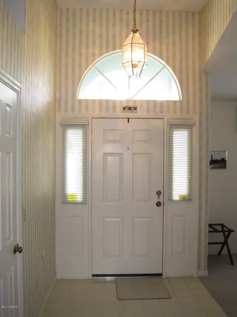 520 Harbour Lights Dr, Ormond Beach, FL 32174 photo 2