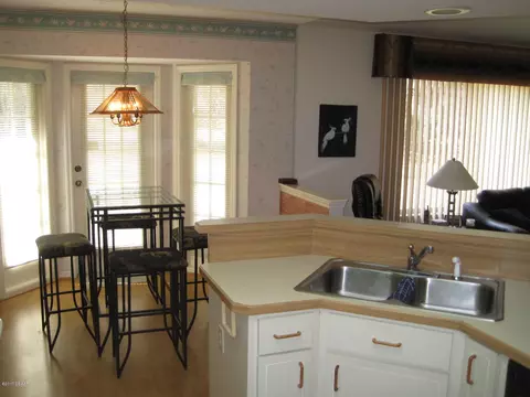 520 Harbour Lights Dr, Ormond Beach, FL 32174 photo 9