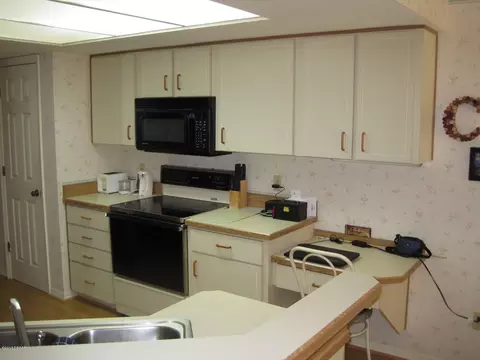 520 Harbour Lights Dr, Ormond Beach, FL 32174 photo 11