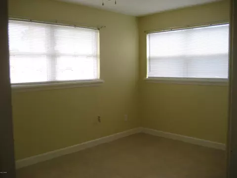 8 Dolphin Ave, Ormond Beach, FL 32176 photo 8