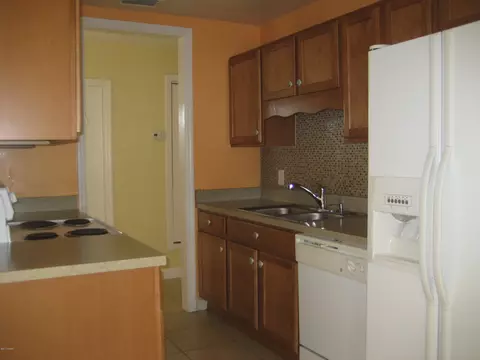 8 Dolphin Ave, Ormond Beach, FL 32176 photo 7