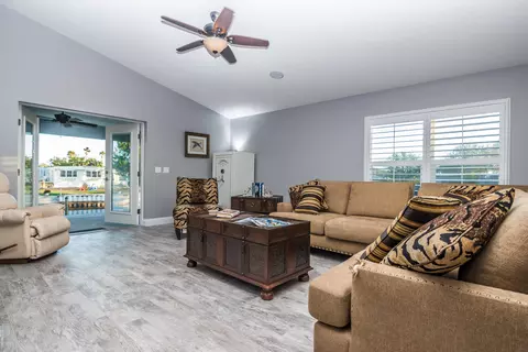 187 Douglas St, Edgewater, FL 32141 photo 12