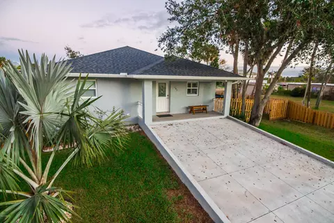 187 Douglas St, Edgewater, FL 32141 photo 2