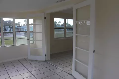 18 Carol Rd, Ormond Beach, FL 32176 photo 5