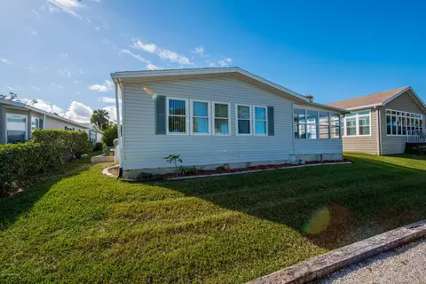 757 Navigators Way, Edgewater, FL 32141 photo 4
