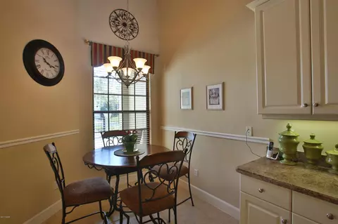 707 Cobblestone Dr, Ormond Beach, FL 32174 photo 5