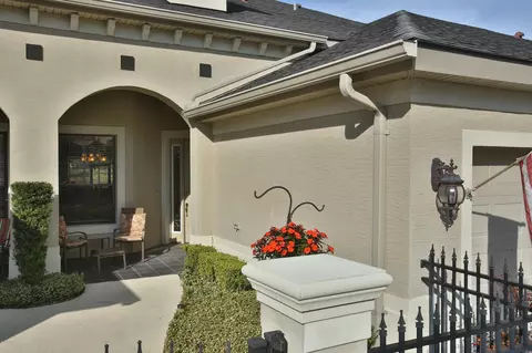 707 Cobblestone Dr, Ormond Beach, FL 32174 photo 2