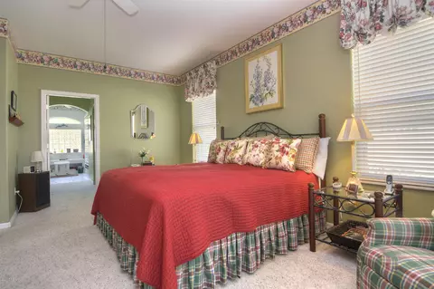 3771 Carrick Dr, Ormond Beach, FL 32174 photo 9