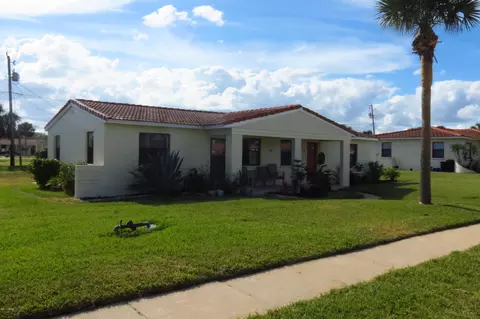 140 Cardinal Dr #A, Ormond Beach, FL 32176 photo 1