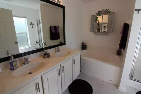 350 Mariners Gate Dr, Edgewater, FL 32141 photo 28