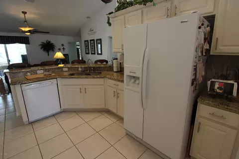 350 Mariners Gate Dr, Edgewater, FL 32141 photo 8