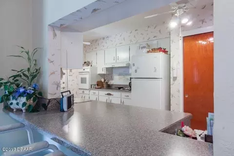 16 Oakview Cir, Ormond Beach, FL 32176 photo 9