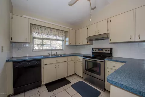 203 S Orchard St #8D, Ormond Beach, FL 32174 photo 5