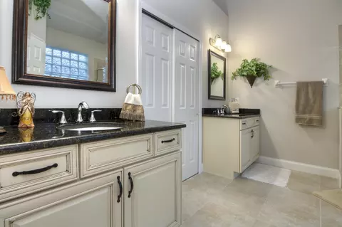 3200 Connemara Dr, Ormond Beach, FL 32174 photo 12