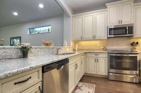 3200 Connemara Dr, Ormond Beach, FL 32174 photo 4