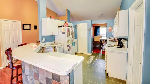 3207 Sabal Palm Dr, Edgewater, FL 32141 photo 5