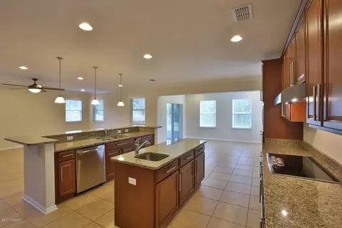 65 Chrysanthemum Dr, Ormond Beach, FL 32174 photo 6
