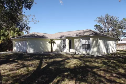 3023 Lime Tree Dr, Edgewater, FL 32141 photo 1