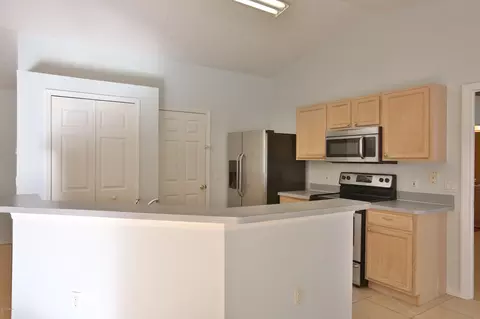 3023 Lime Tree Dr, Edgewater, FL 32141 photo 4