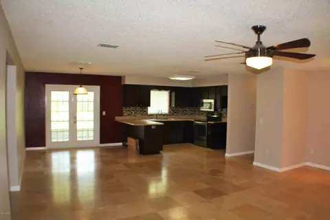 3403 Yule Tree Dr, Edgewater, FL 32141 photo 4