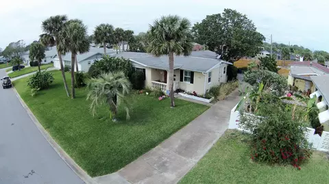 125 Putting Green Ln, Ormond Beach, FL 32176 photo 2
