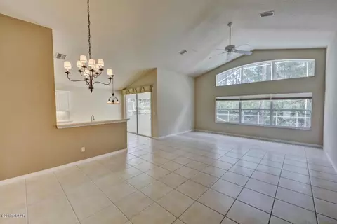 1219 Crown Pointe Ln, Ormond Beach, FL 32174 photo 3