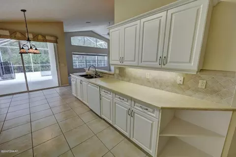 1219 Crown Pointe Ln, Ormond Beach, FL 32174 photo 7