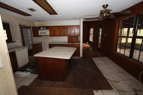 3063 Ragis Rd, Edgewater, FL 32132 photo 8