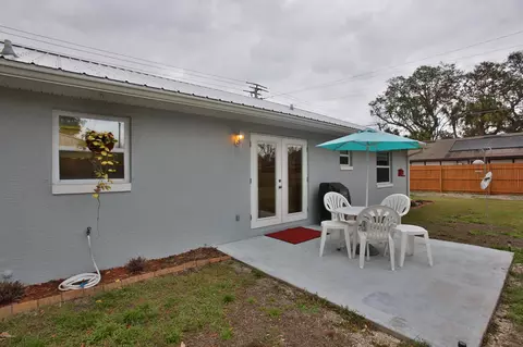 1803 Pine Tree Dr, Edgewater, FL 32132 photo 15