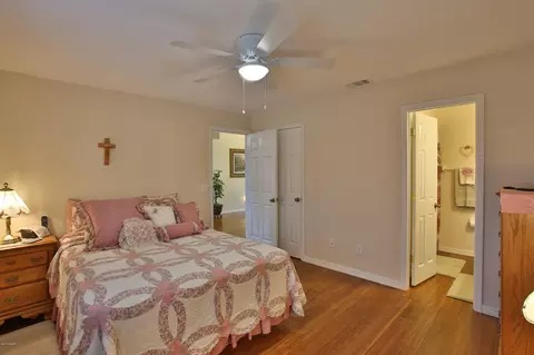 1803 Pine Tree Dr, Edgewater, FL 32132 photo 10