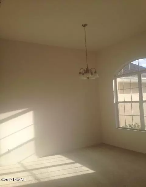 636 Aldenham Ln, Ormond Beach, FL 32174 photo 3