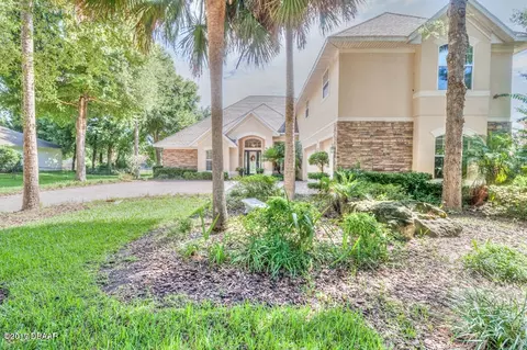 37 Emerald Oaks Ln, Ormond Beach, FL 32174 photo 2