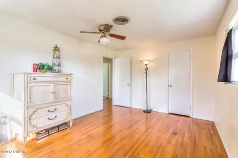 490 N Halifax Dr, Ormond Beach, FL 32176 photo 6