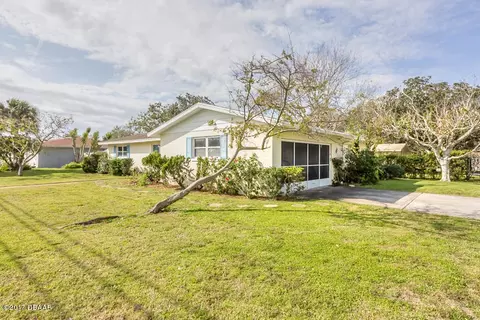 490 N Halifax Dr, Ormond Beach, FL 32176 photo 3