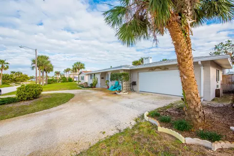 78 Ivanhoe Dr, Ormond Beach, FL 32176 photo 3
