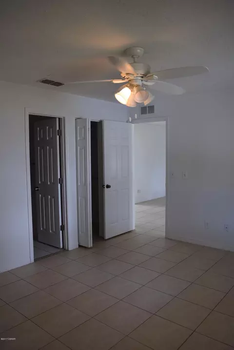 1717 Pine Tree Dr, Edgewater, FL 32132 photo 9