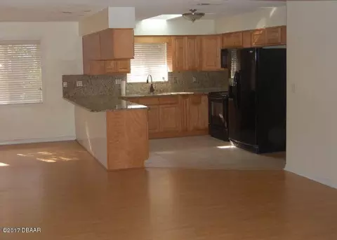 126 Pierside Dr, Ormond Beach, FL 32176 photo 6