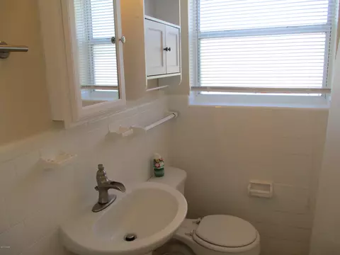 23 Byron Ellinor Dr, Ormond Beach, FL 32176 photo 13