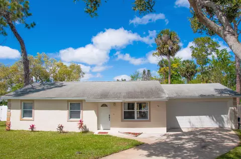 76 Broadmoor Cir, Ormond Beach, FL 32174 photo 2