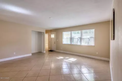 280 S Center St, Ormond Beach, FL 32174 photo 5